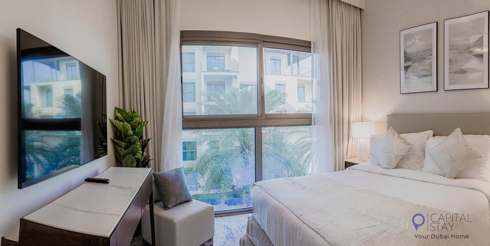 Capital Stay- Private Two Bed - The Address Residences * Fujairah