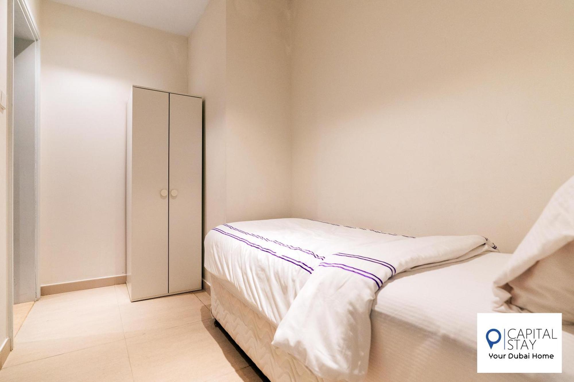 Capital Stay- Private Two Bed - The Address Residences Fujairah