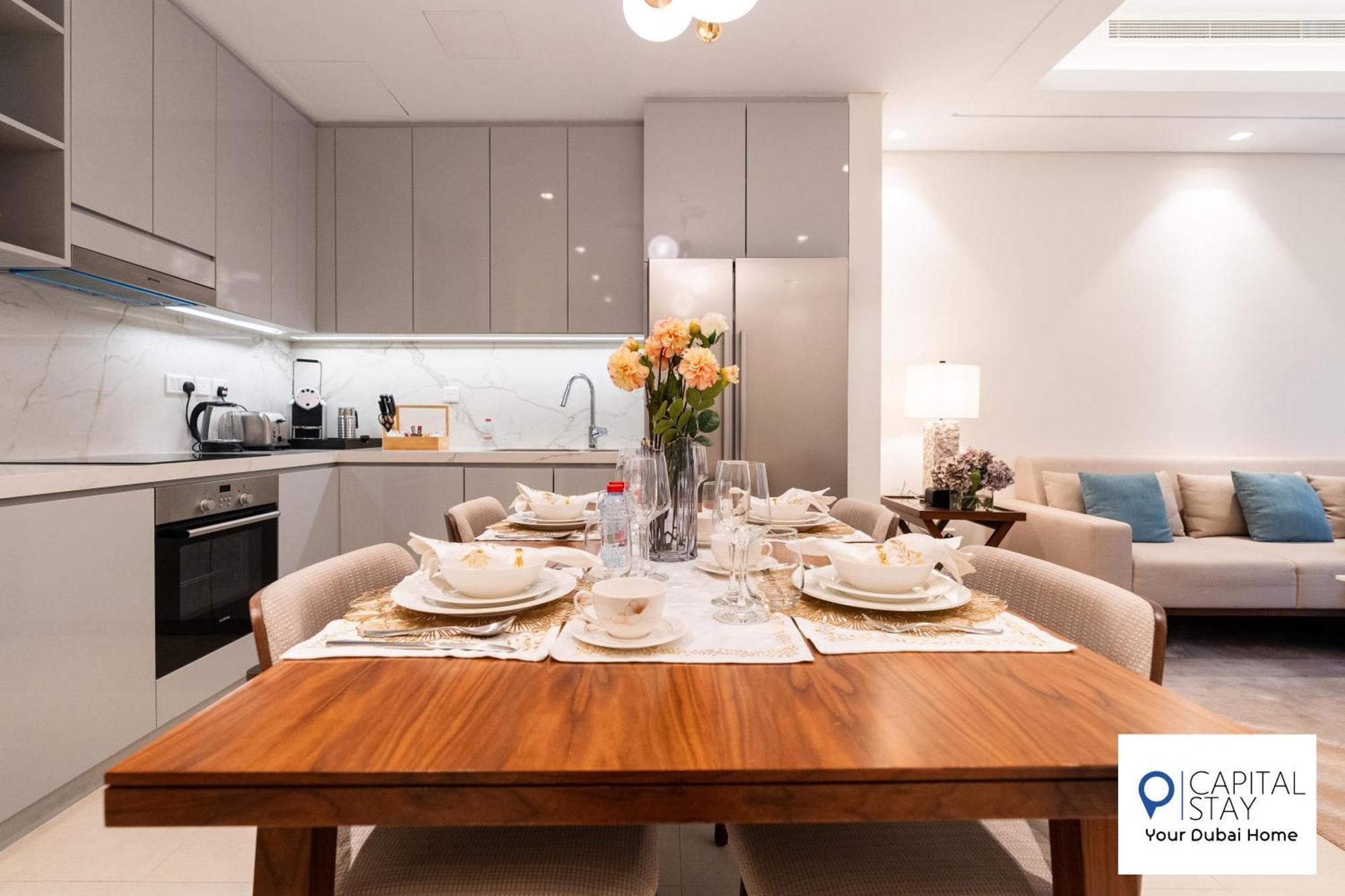 Capital Stay- Private Two Bed - The Address Residences Apartment Fujairah